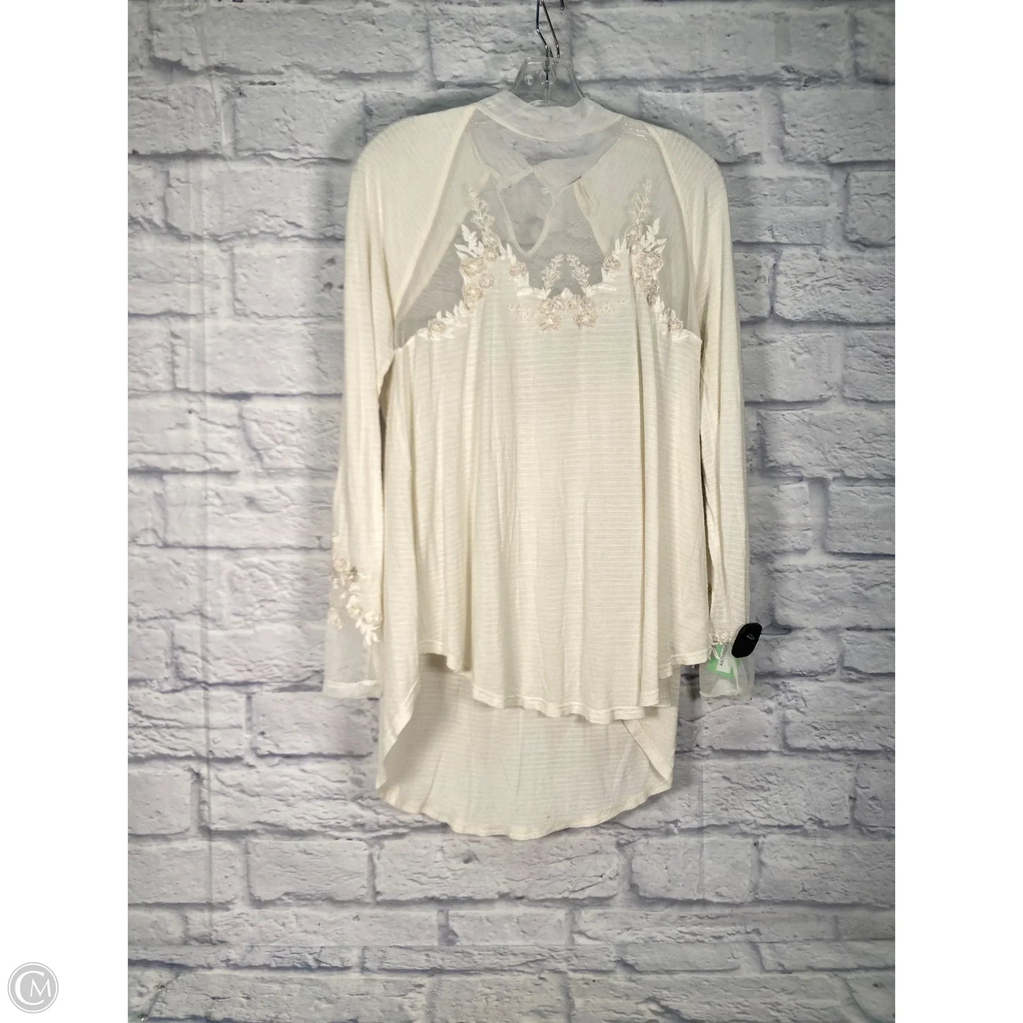 Top Long Sleeve By Free People In Cream, Size: M