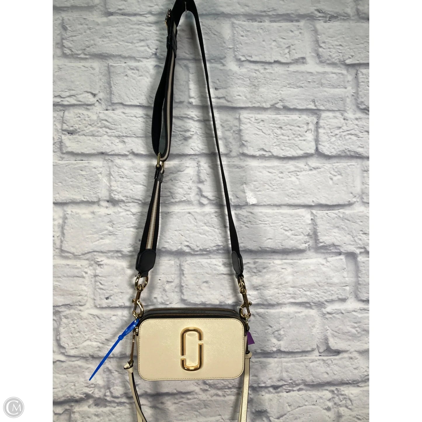 Crossbody Luxury Designer By Marc Jacobs, Size: Medium