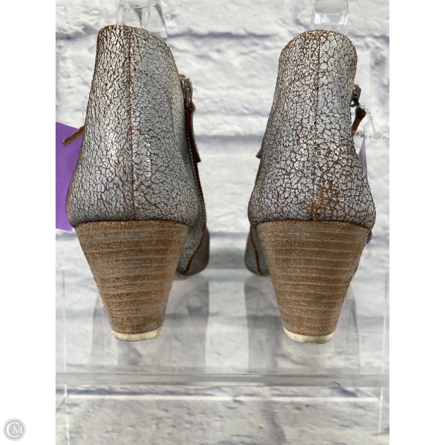 Boots Ankle Heels By Clothes Mentor In Brown & Cream, Size: 7.5