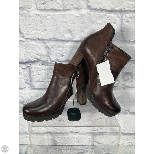 Boots Ankle Heels By Paul Green In Brown, Size: 6.5