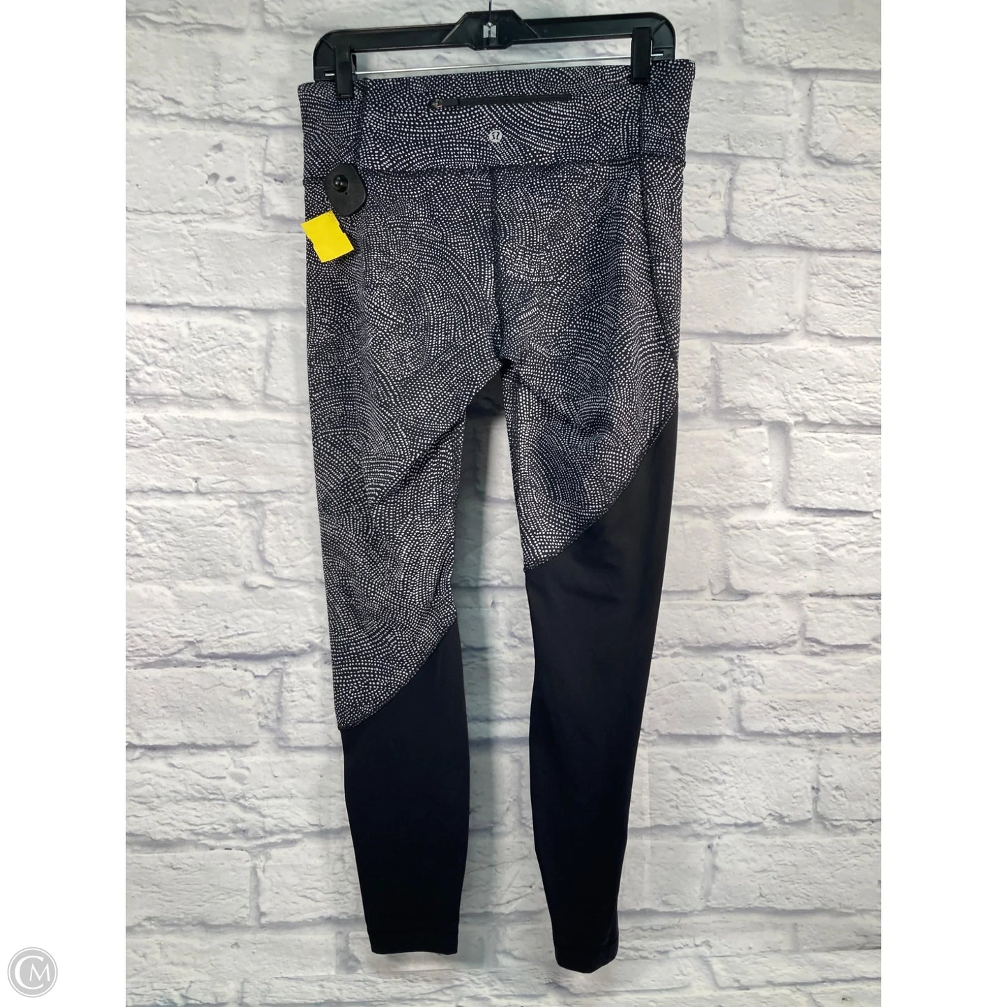 Athletic Leggings By Lululemon In Black & White, Size: M