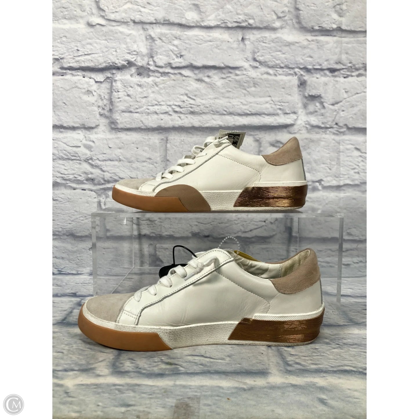 Shoes Sneakers By Dolce Vita In Cream & Grey, Size: 7