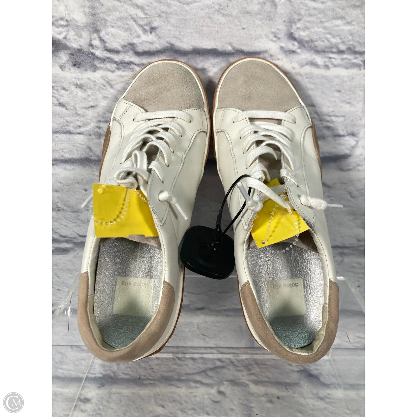 Shoes Sneakers By Dolce Vita In Cream & Grey, Size: 7