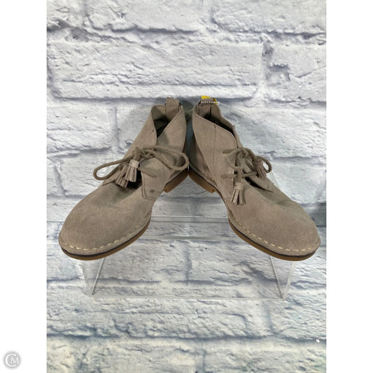Shoes Flats By Tommy Bahama In Tan, Size: 9