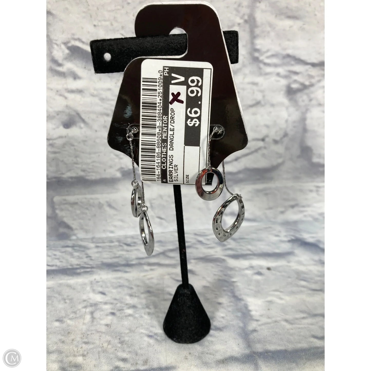 Earrings Dangle/drop By Clothes Mentor