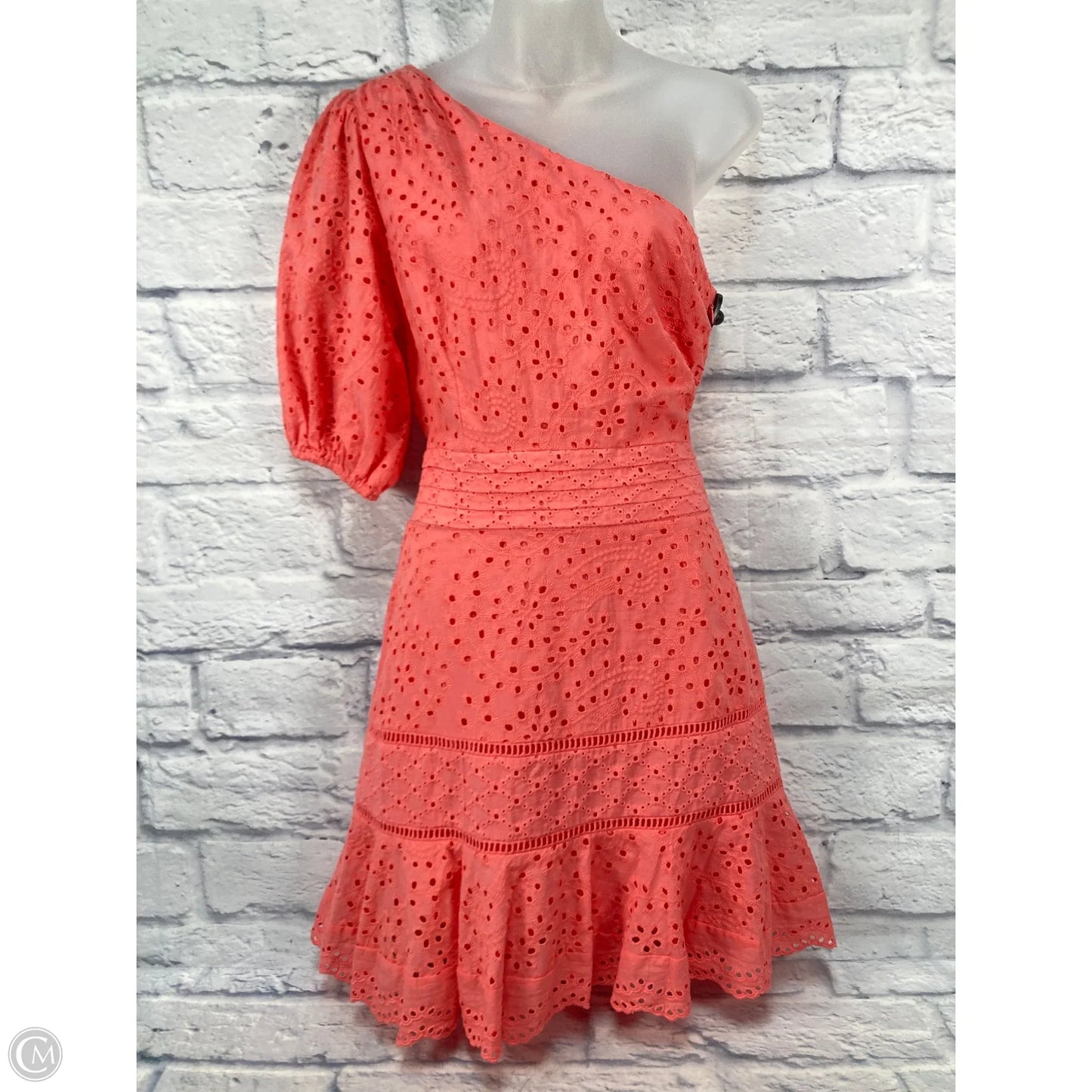 Dress Casual Short By Clothes Mentor In Coral, Size: M