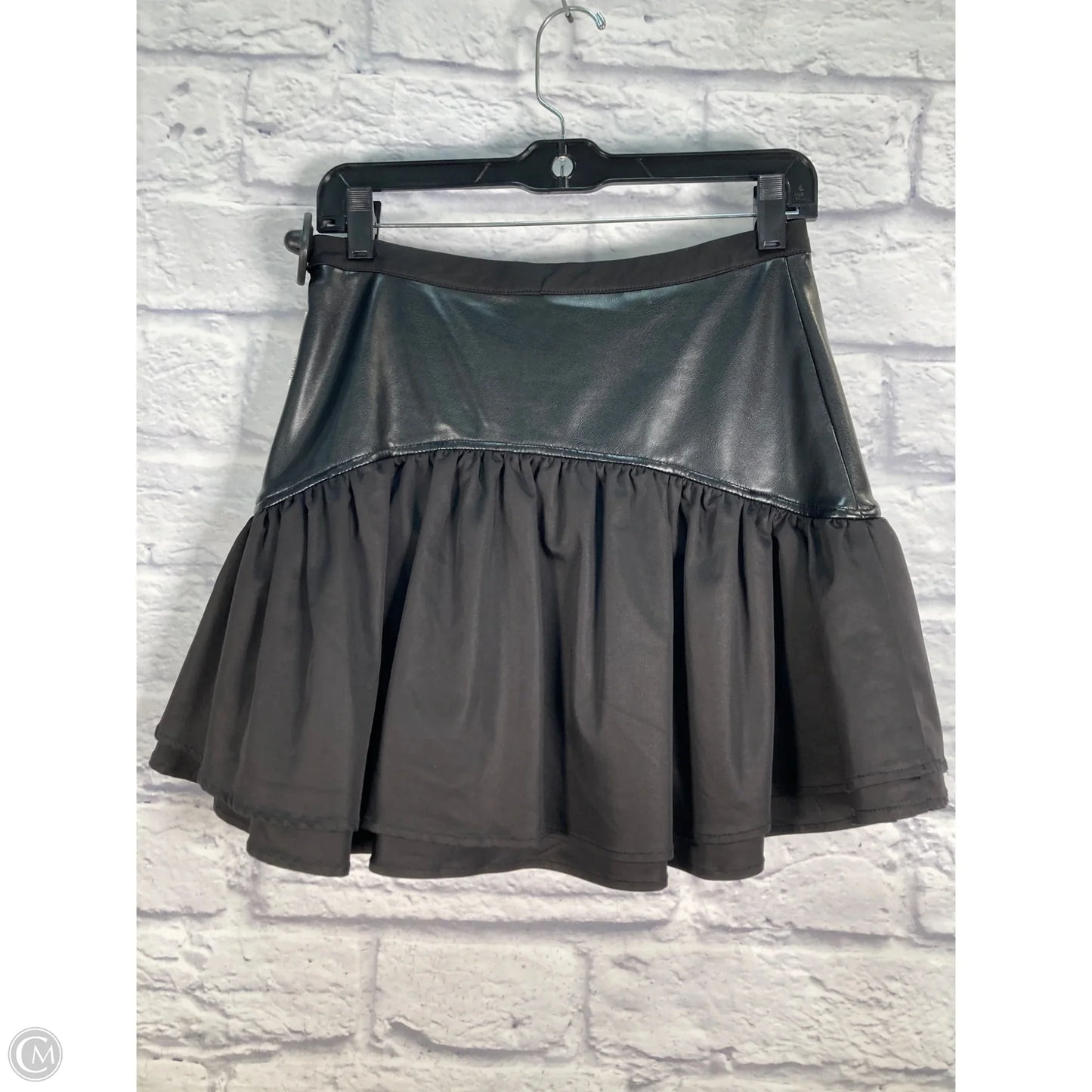 Skirt Mini & Short By Avec Les Filles In Black, Size: 4
