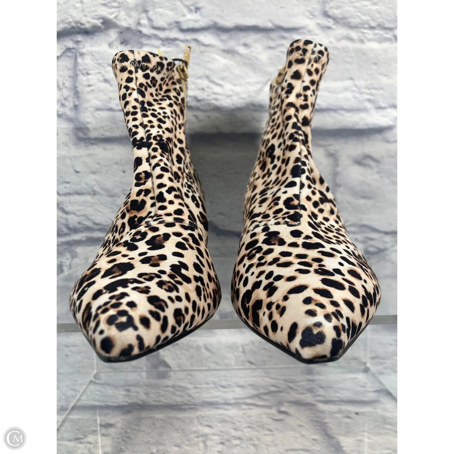 Boots Ankle Heels By Betsey Johnson In Animal Print, Size: 8
