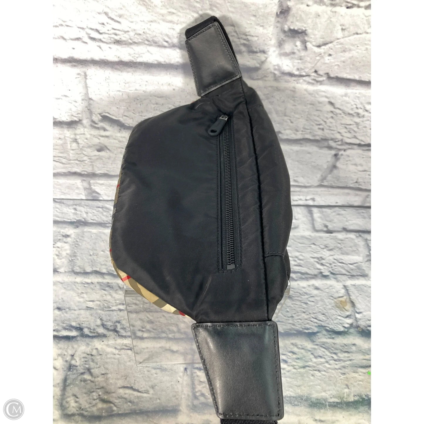 Belt Bag Luxury Designer By Burberry, Size: Medium