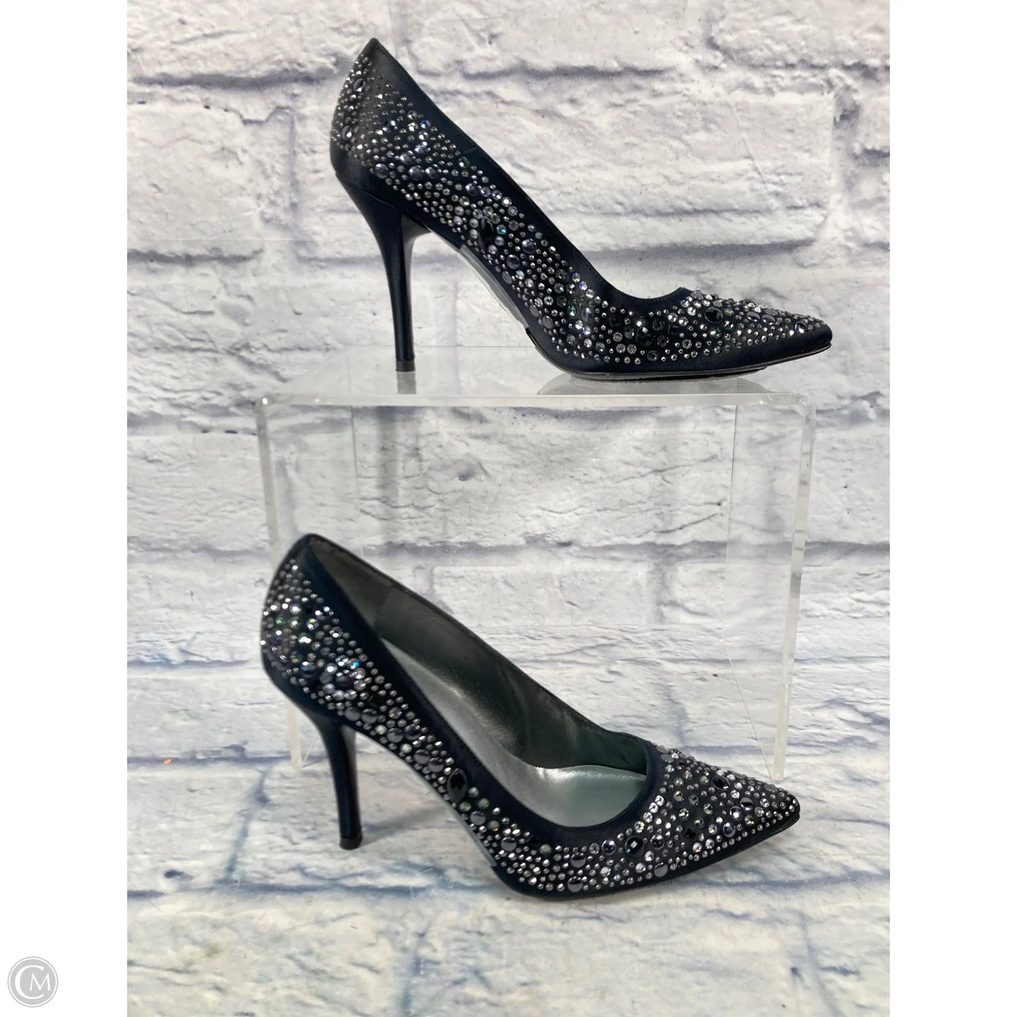 Shoes Designer By Stuart Weitzman In Blue & Silver, Size: 7