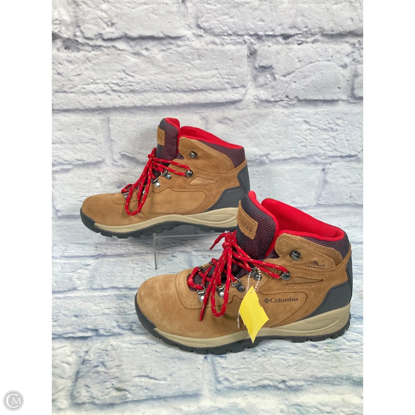 Boots Hiking By Columbia In Brown, Size: 9.5