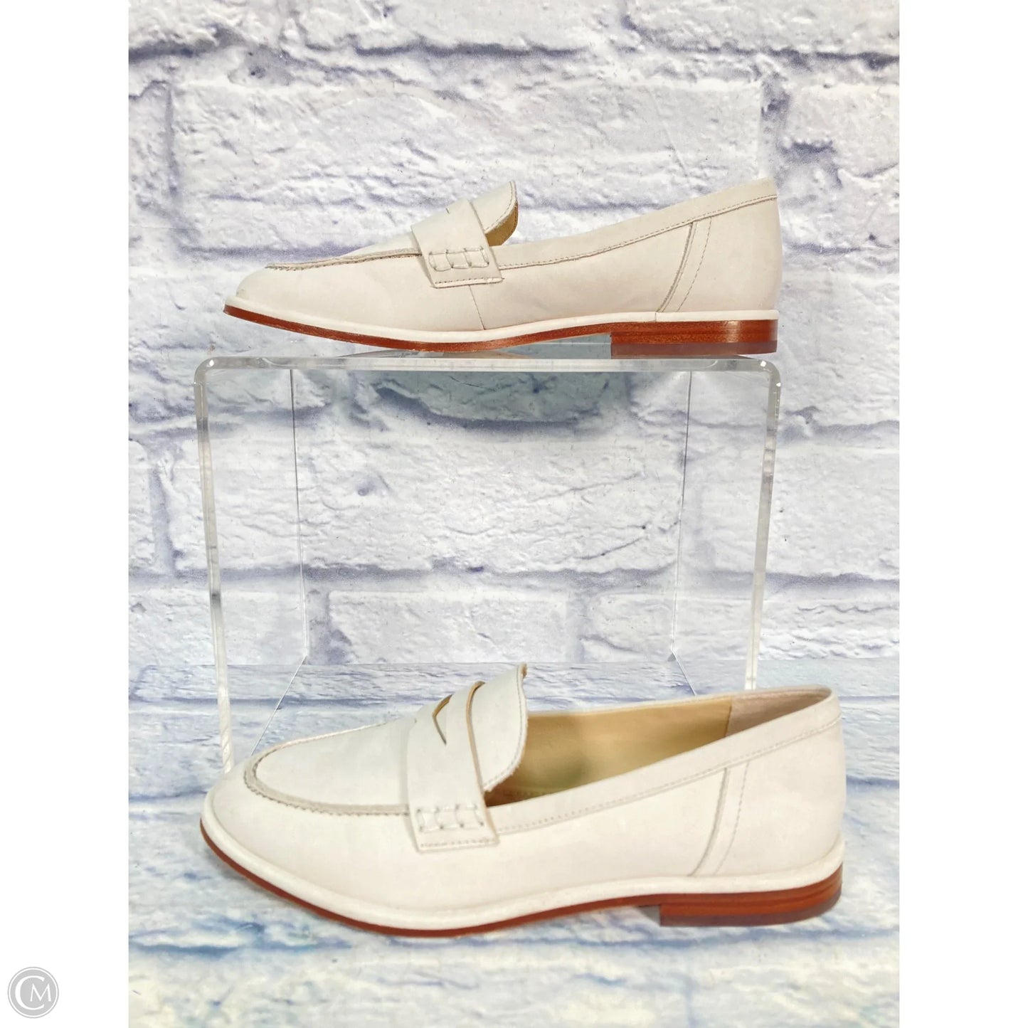 Shoes Flats By J Mclaughlin In Cream, Size: 7