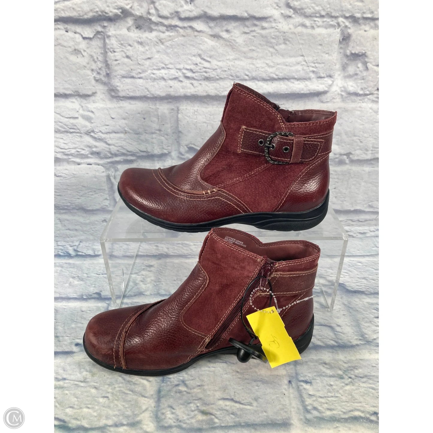 Boots Ankle Flats By Earth Origins In Red, Size: 9