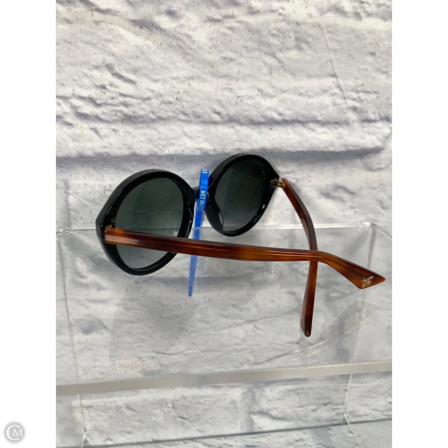 Sunglasses Luxury Designer By Gucci, Size: Large