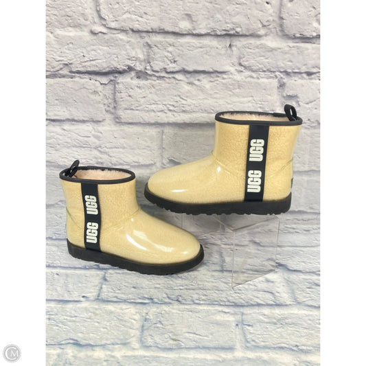 Shoes Designer By Ugg In Cream, Size: 9
