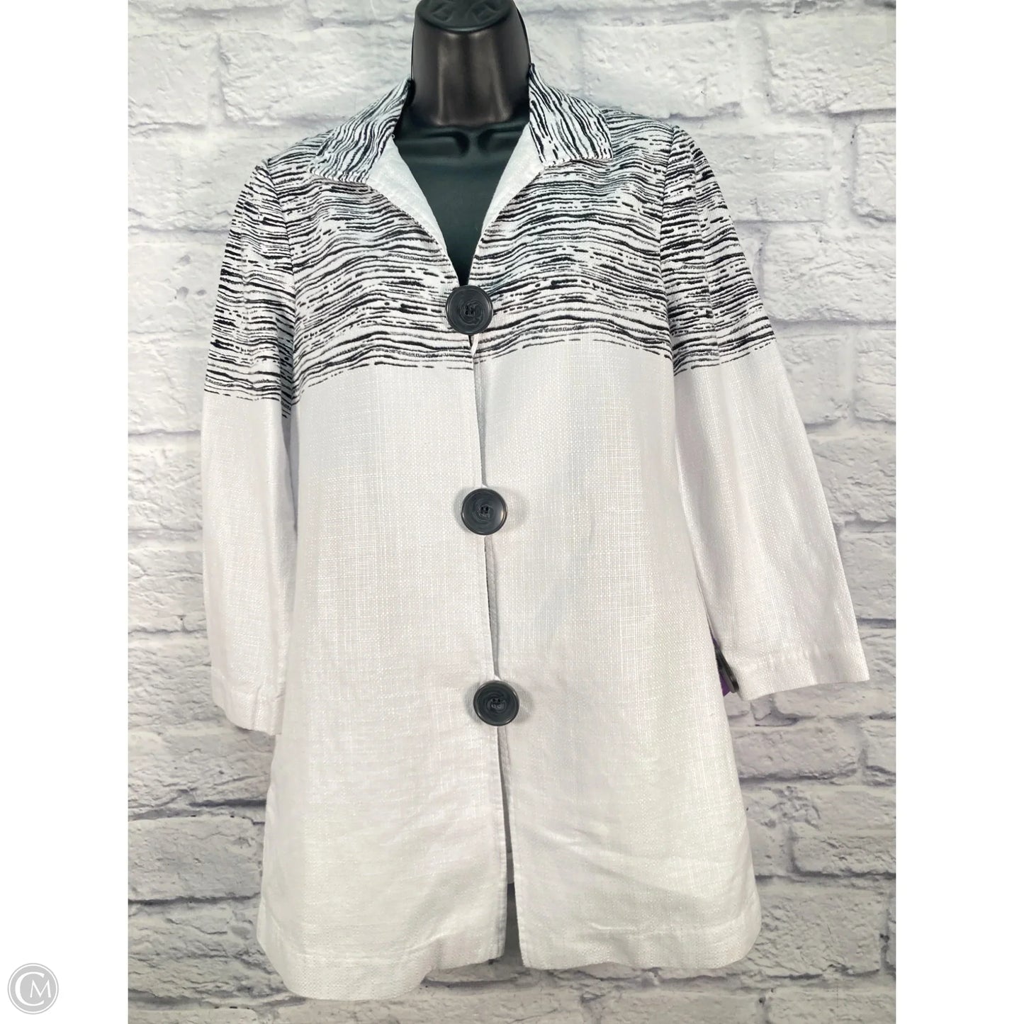 Top 3/4 Sleeve By Chicos In Black & White, Size: S
