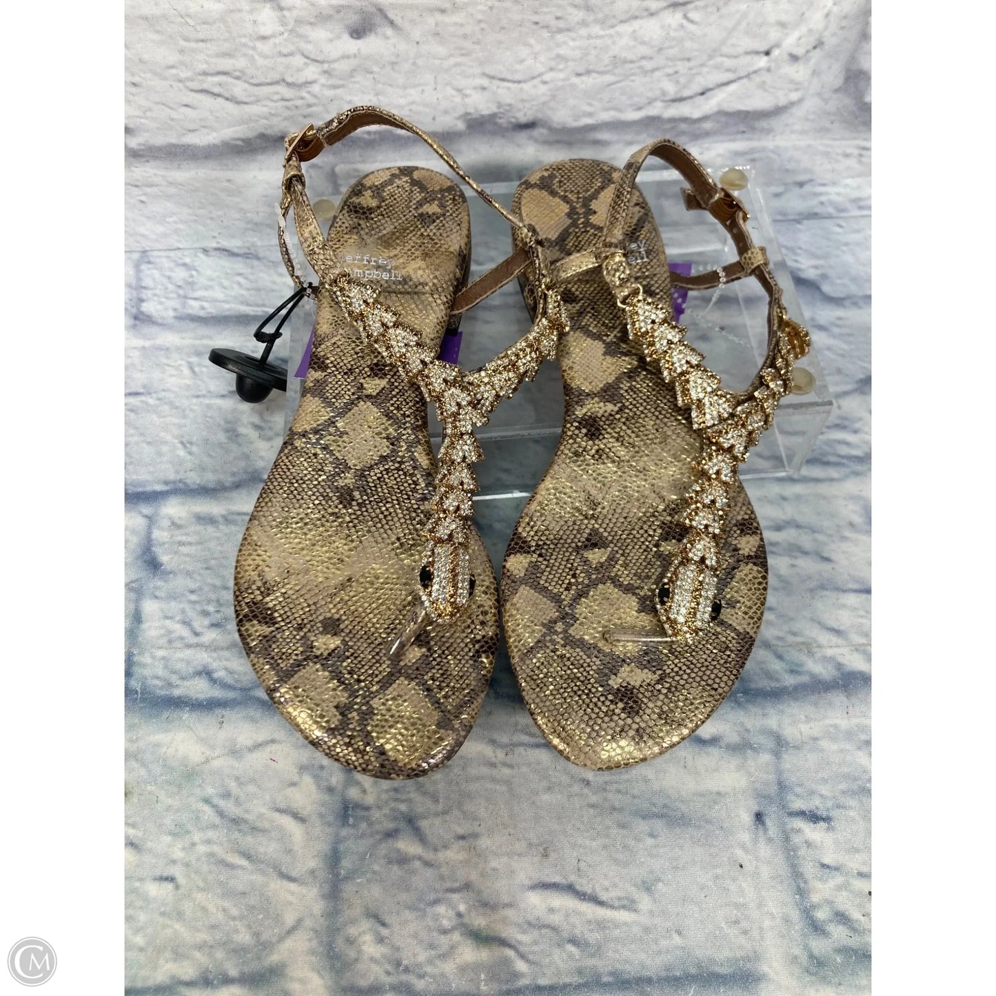 Sandals Flats By Jeffrey Campbell In Gold, Size: 7.5