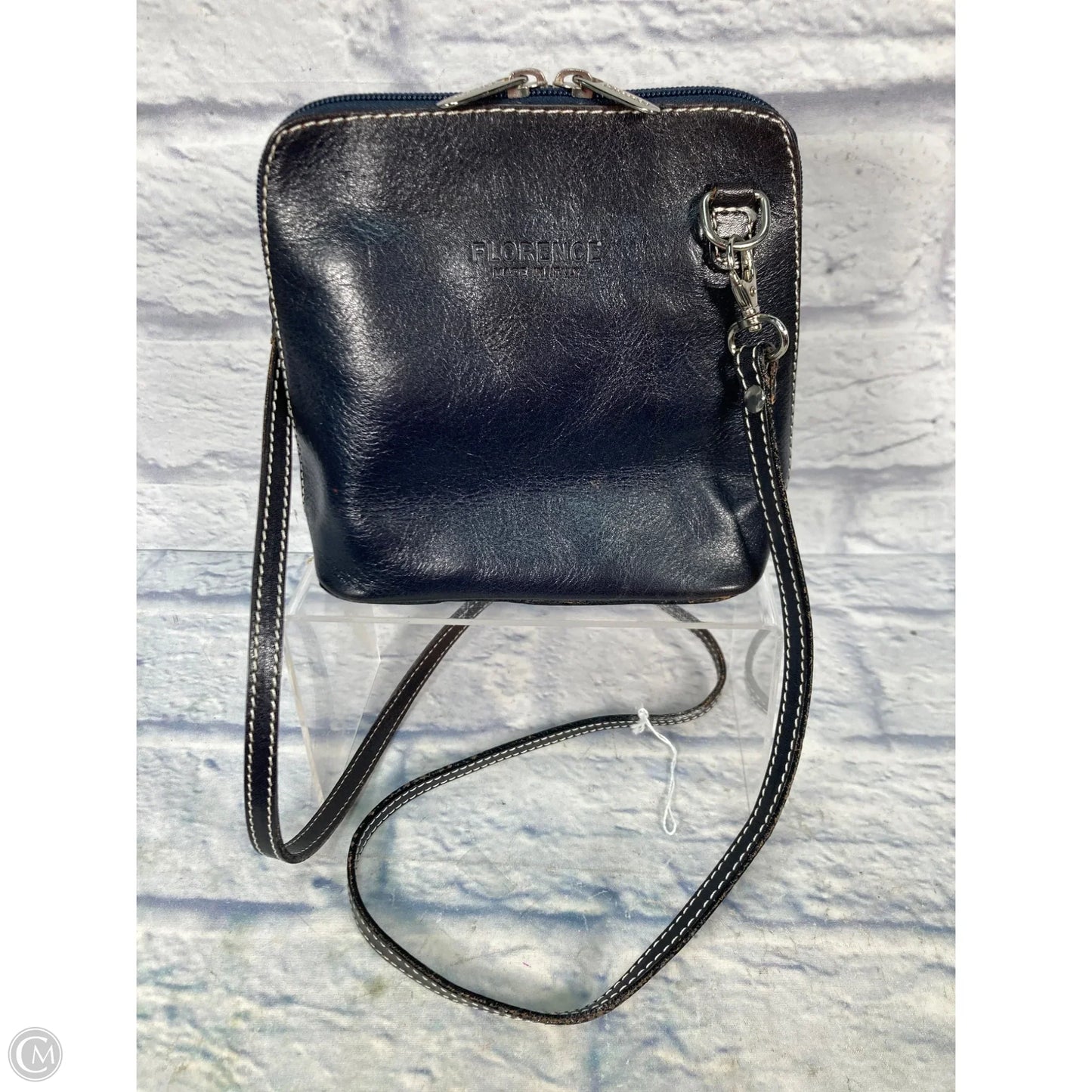 Crossbody Leather By Clothes Mentor, Size: Small