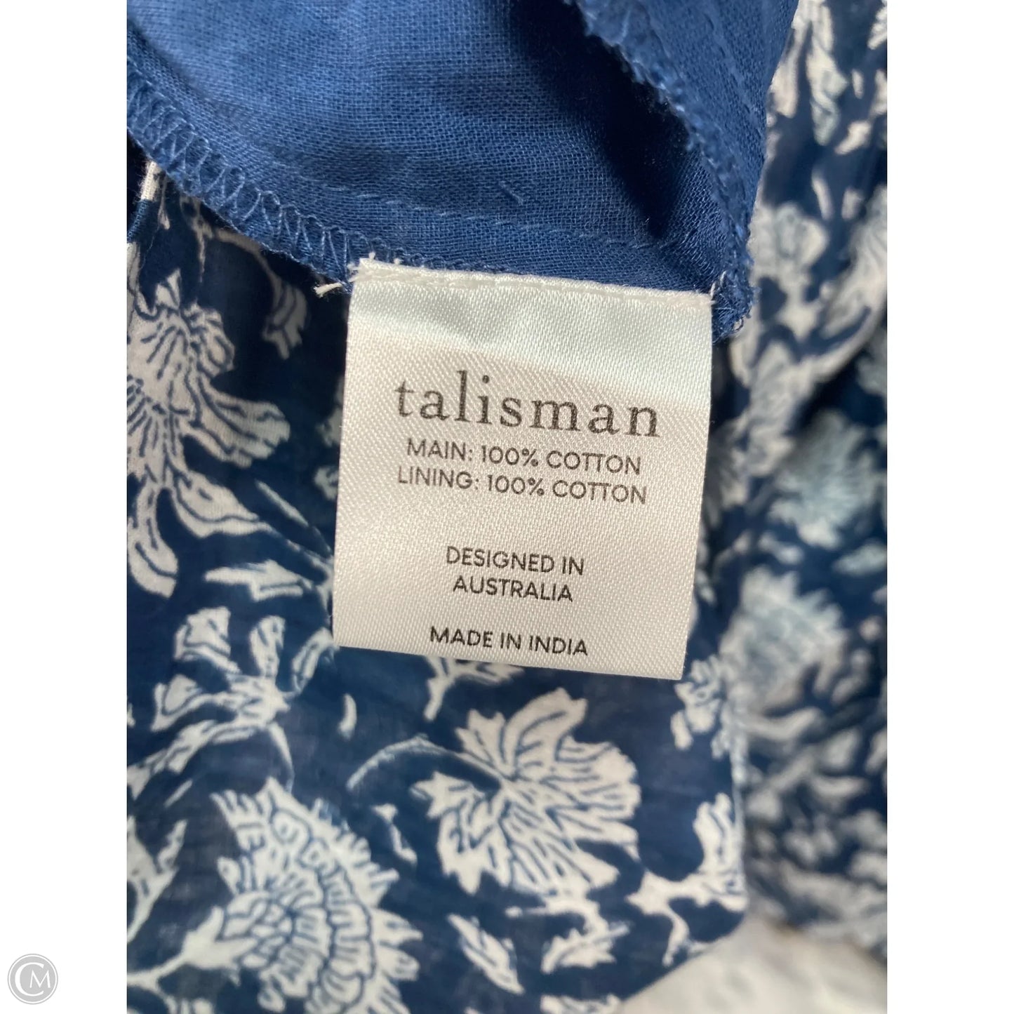 Dress Casual Short By Clothes Mentor In Blue & White, Size: L