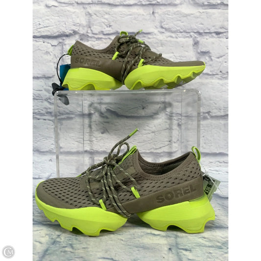 Shoes Athletic By Sorel In Green, Size: 7.5