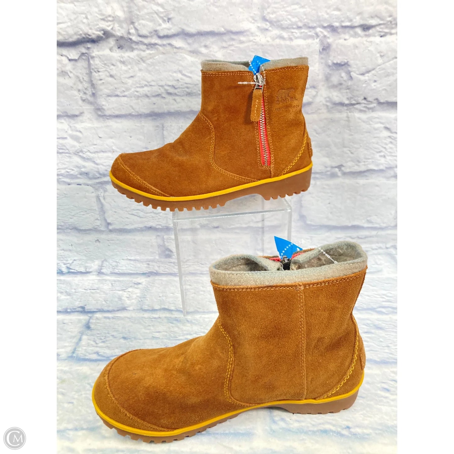 Boots Hiking By Sorel In Brown, Size: 8.5