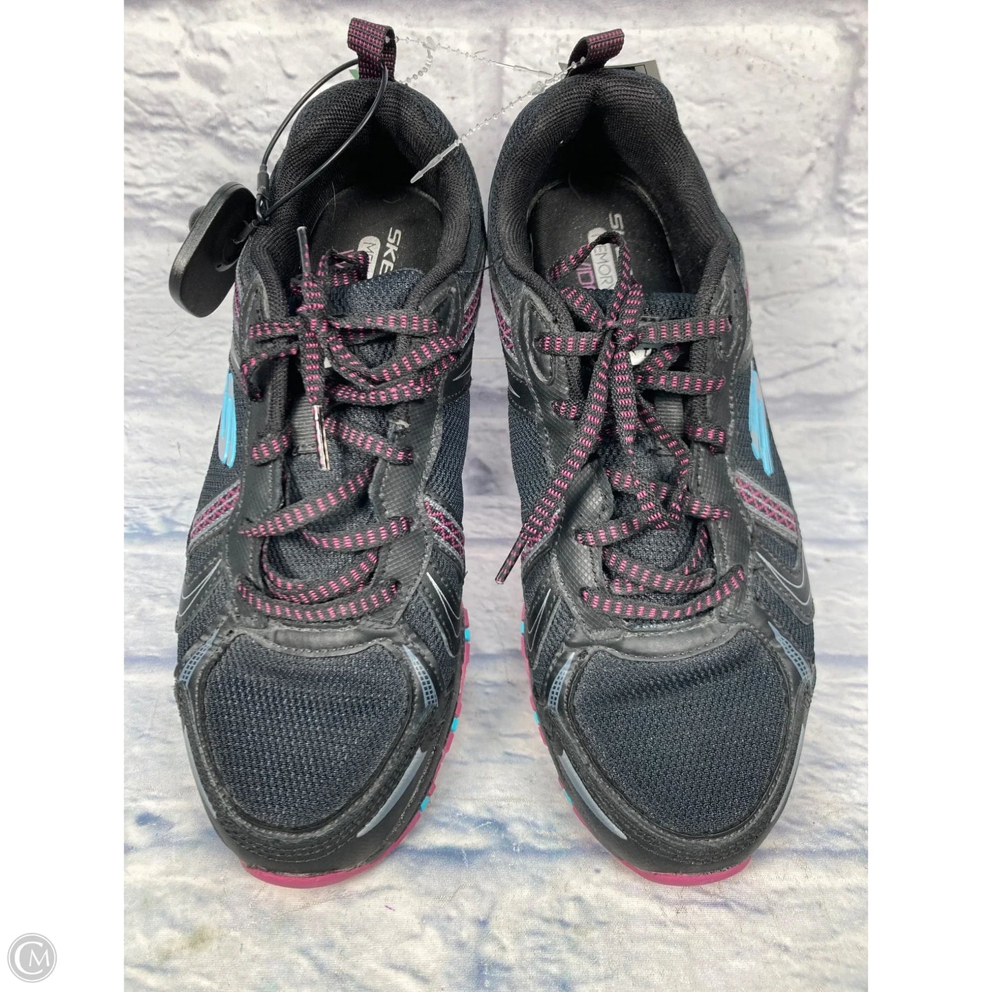 Shoes Athletic By Skechers In Black & Pink, Size: 8.5