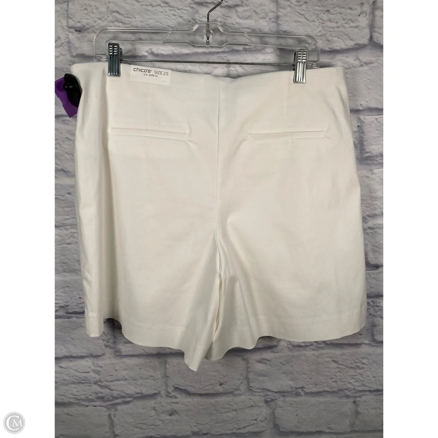Shorts By Chicos In Cream, Size: 14