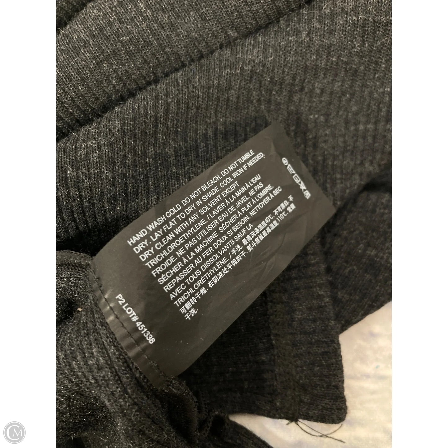 Top Long Sleeve By Theory In Grey, Size: S