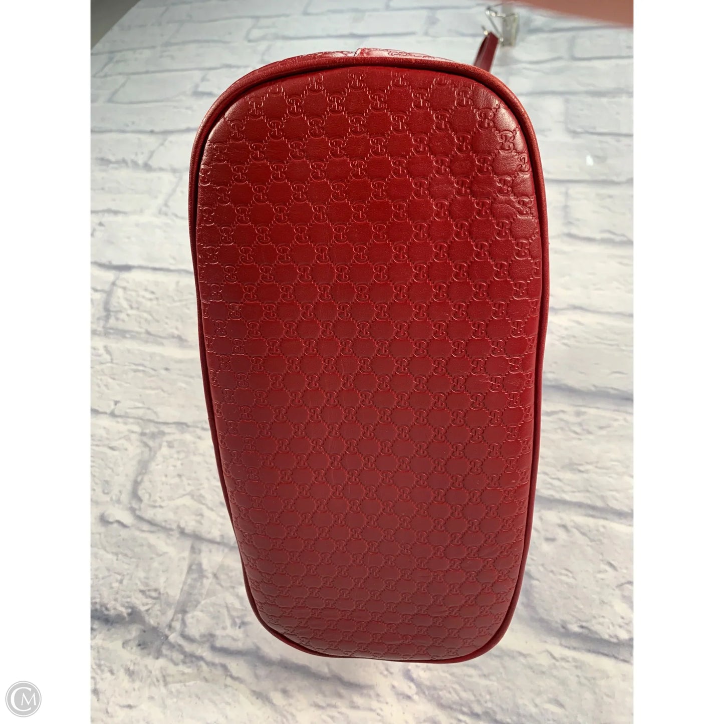 Handbag Luxury Designer By Gucci, Size: Medium