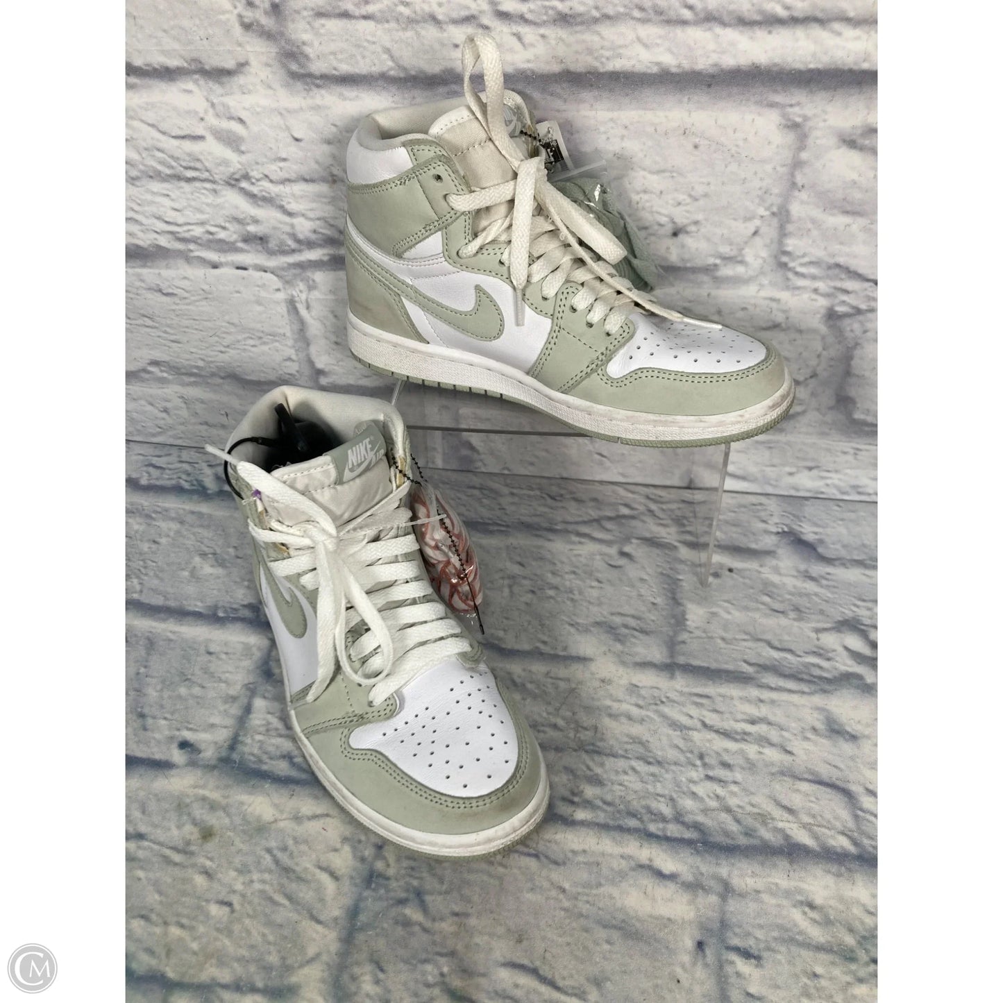Shoes Sneakers By Nike In Green, Size: 6.5