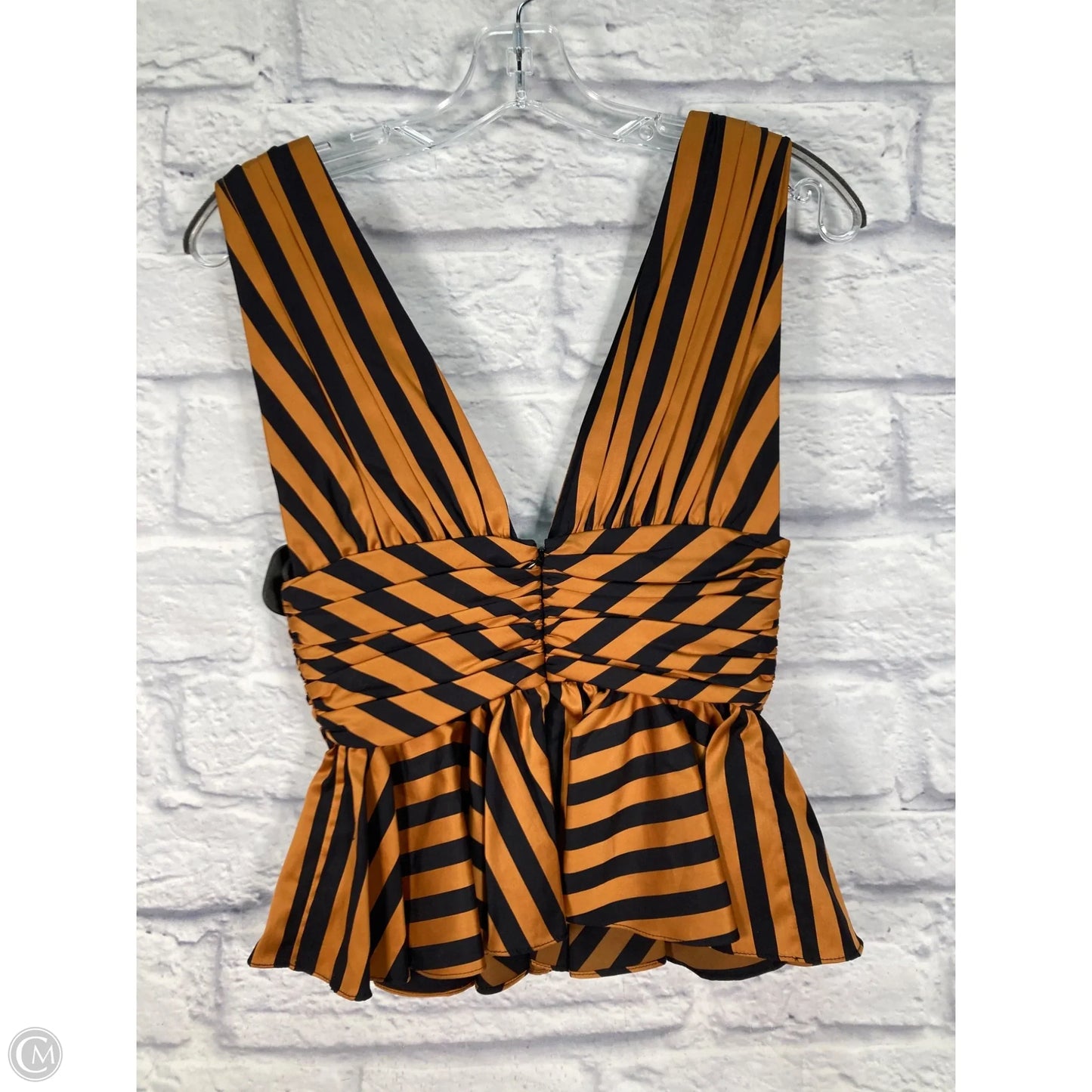 Top Sleeveless By Clothes Mentor In Orange, Size: S