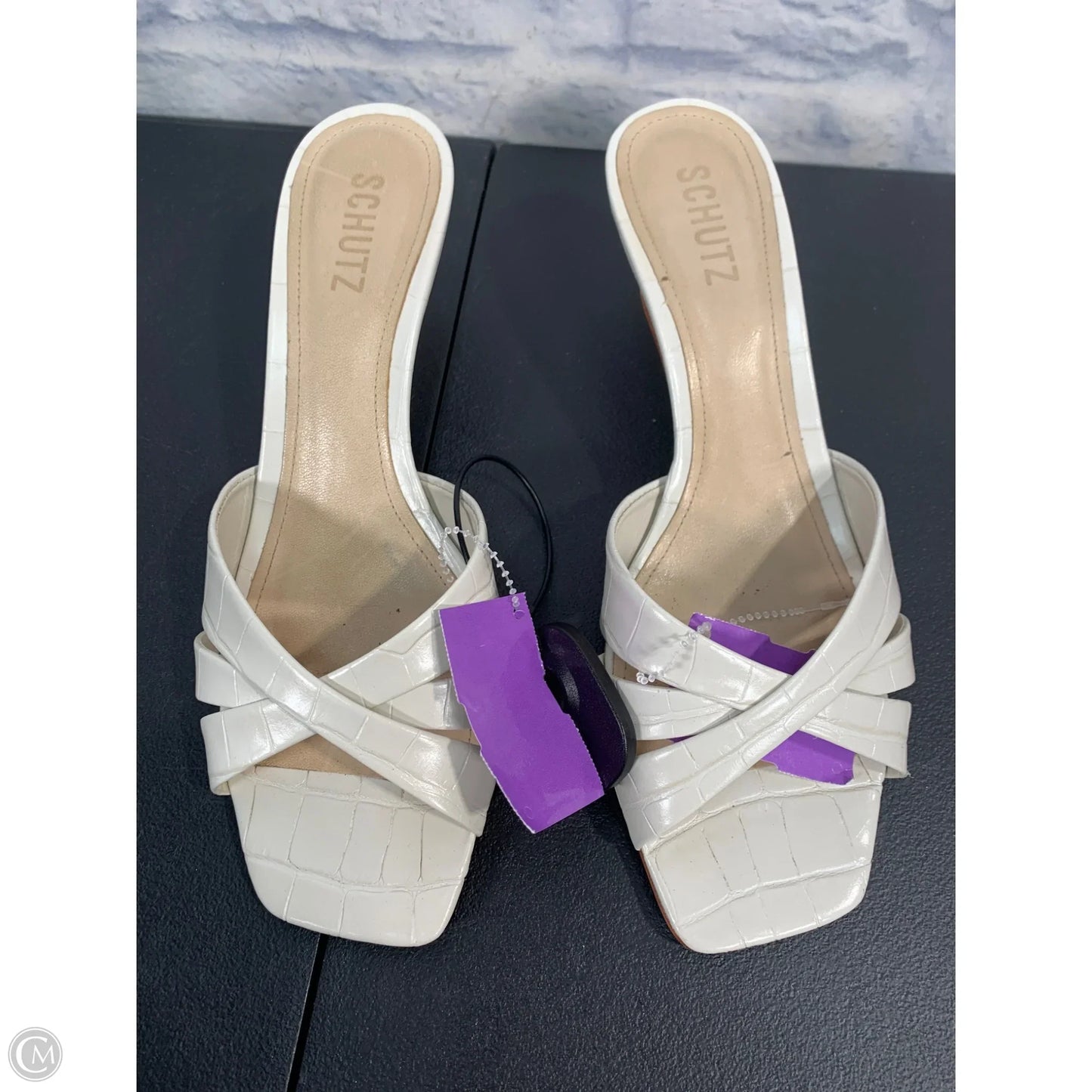 Shoes Heels Kitten By Schutz In Cream, Size: 9