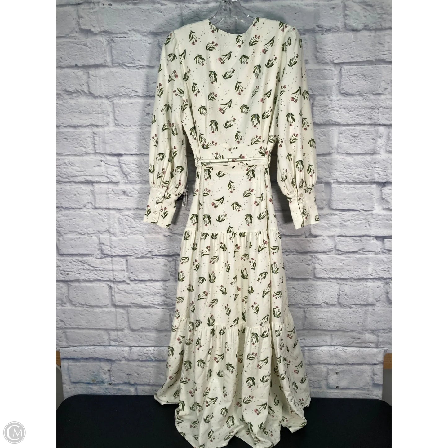 Dress Casual Maxi By Clothes Mentor In Cream, Size: M