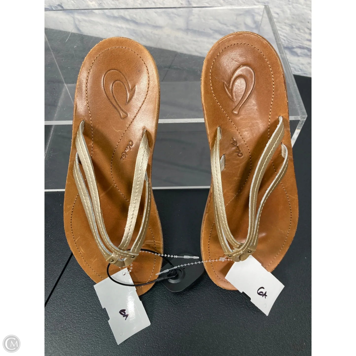 Sandals Flats By Olukai In Brown, Size: 6