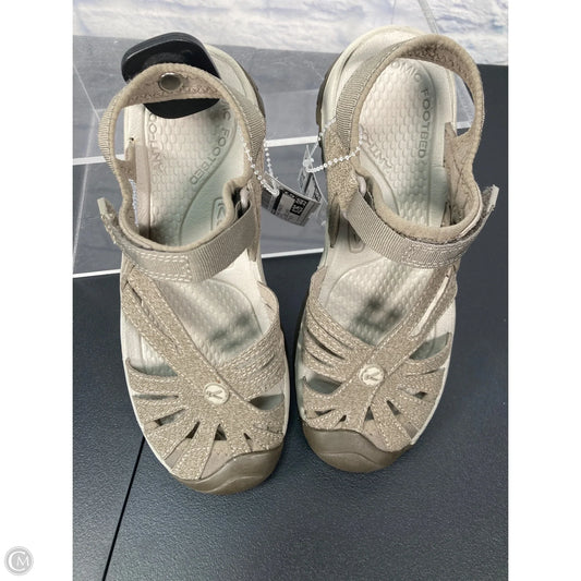 Shoes Athletic By Keen In Beige, Size: 8.5