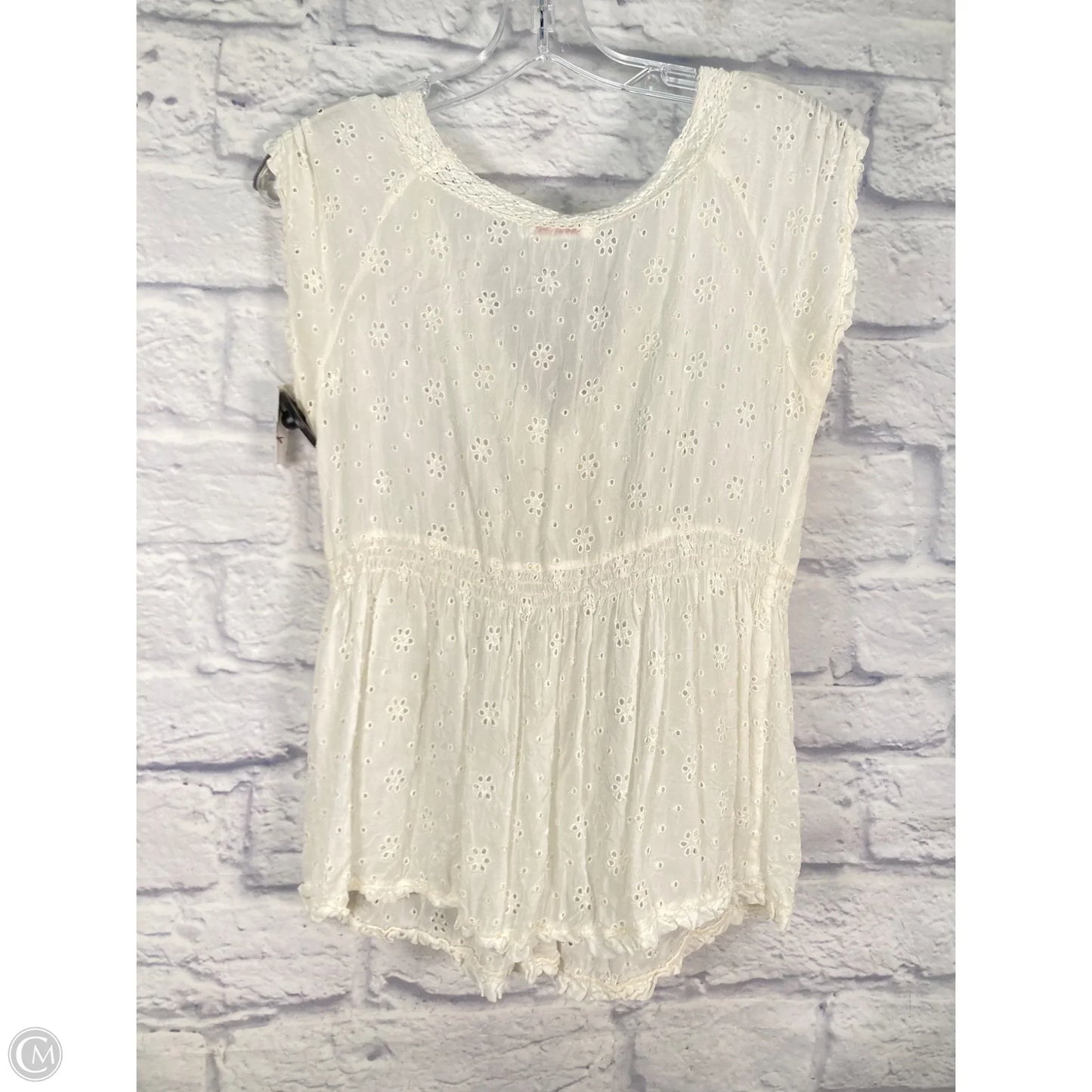 Top Short Sleeve By Johnny Was In White, Size: S