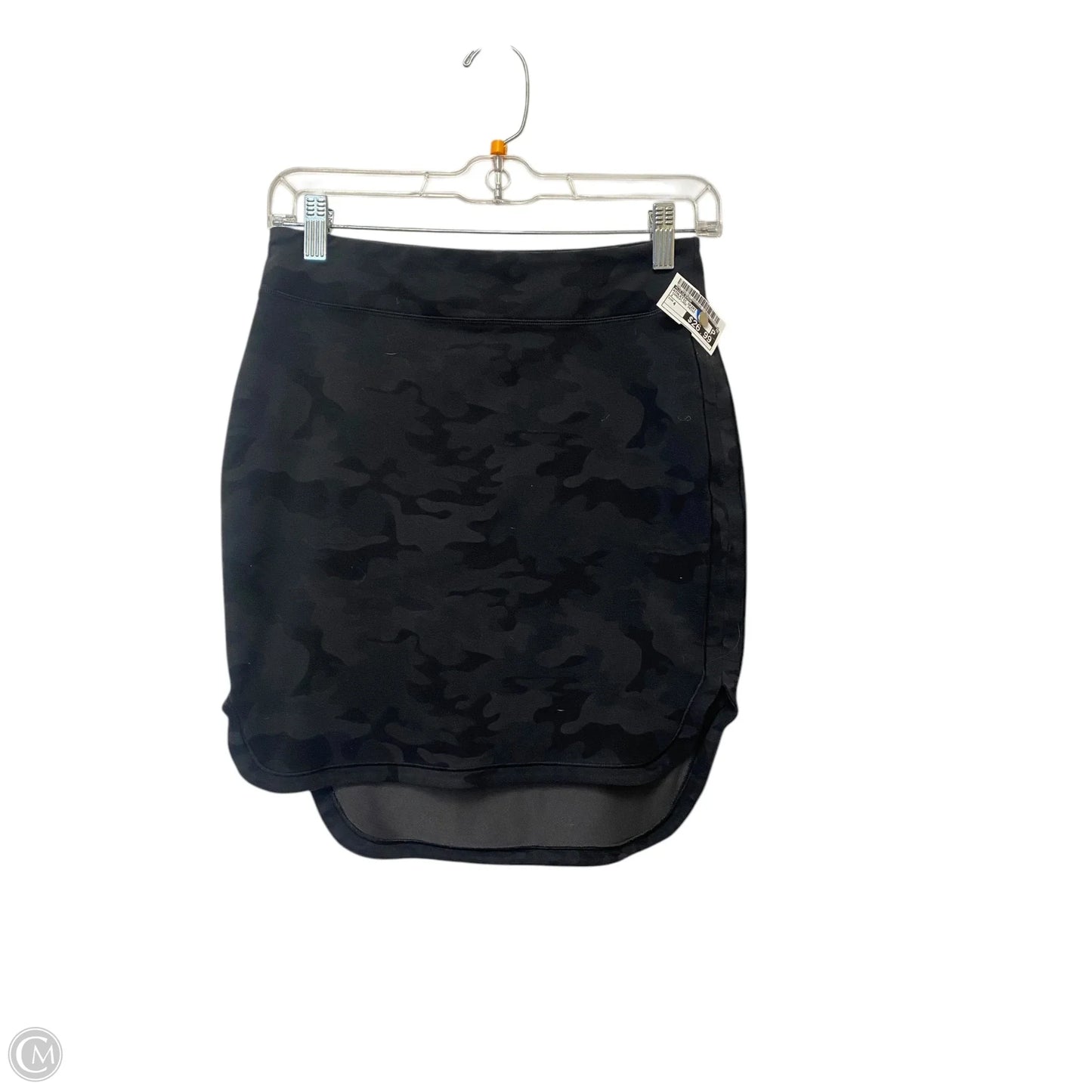 Athletic Skirt By Lululemon In Camouflage Print, Size: 4