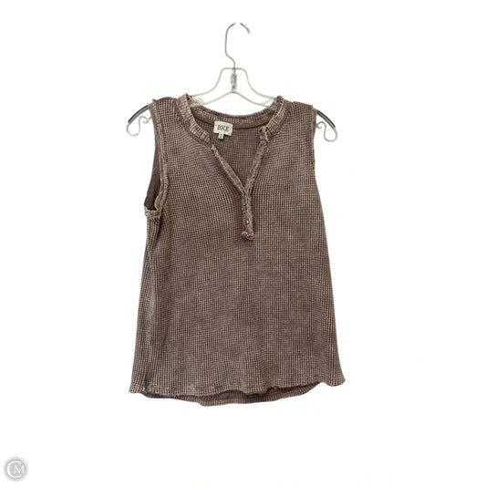 Top Sleeveless By Bke In Brown, Size: M