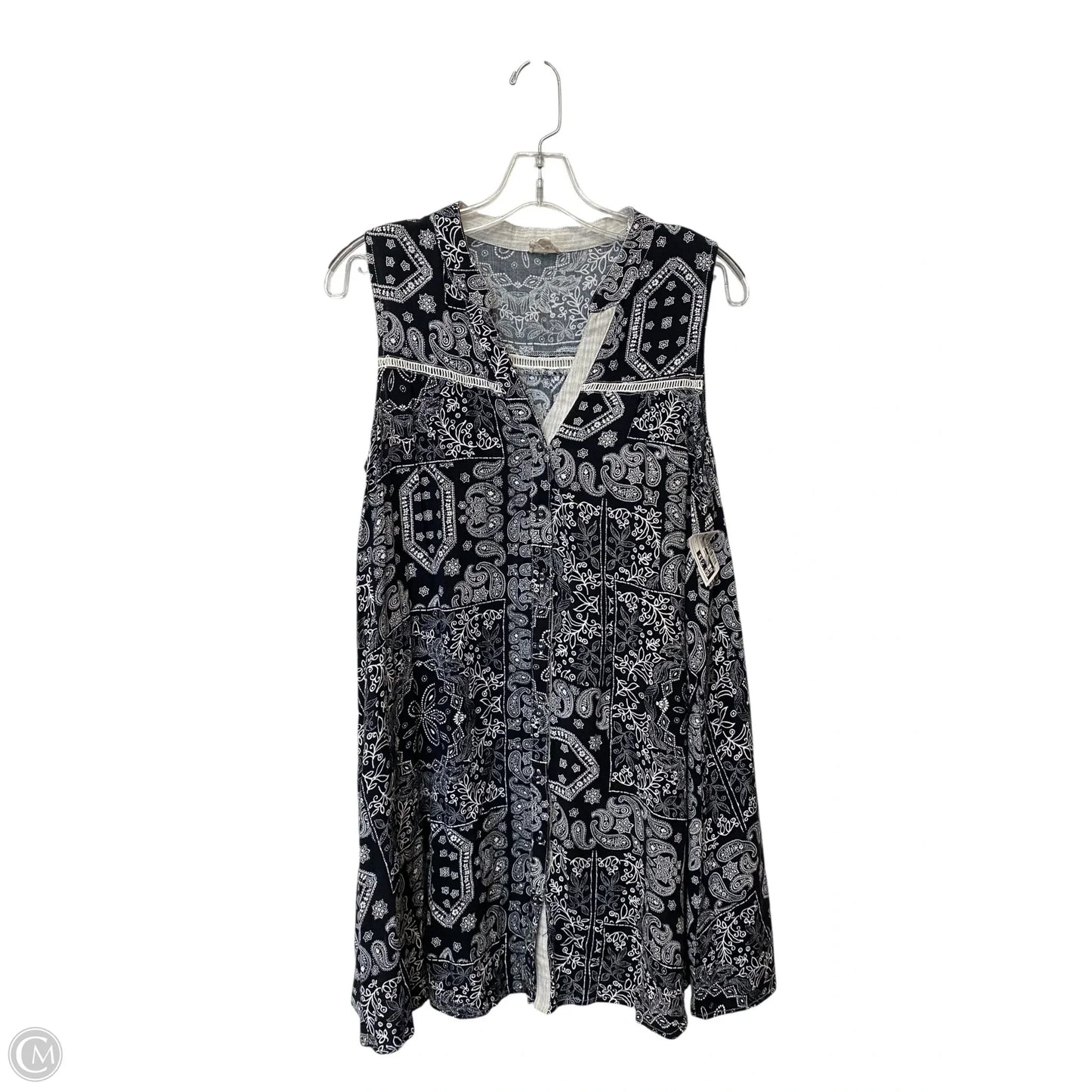 Dress Casual Short By Hem & Thread In Black, Size: L