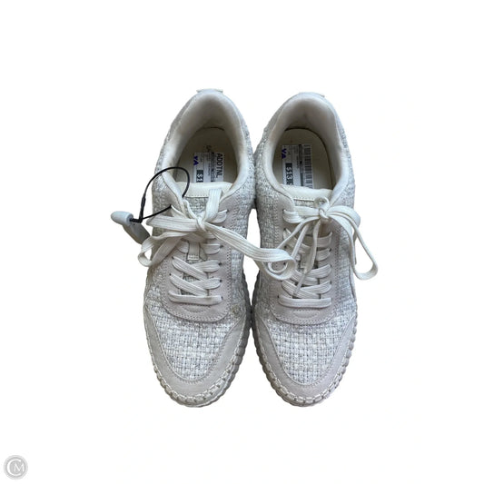 Shoes Sneakers By Universal Thread In Cream, Size: 10