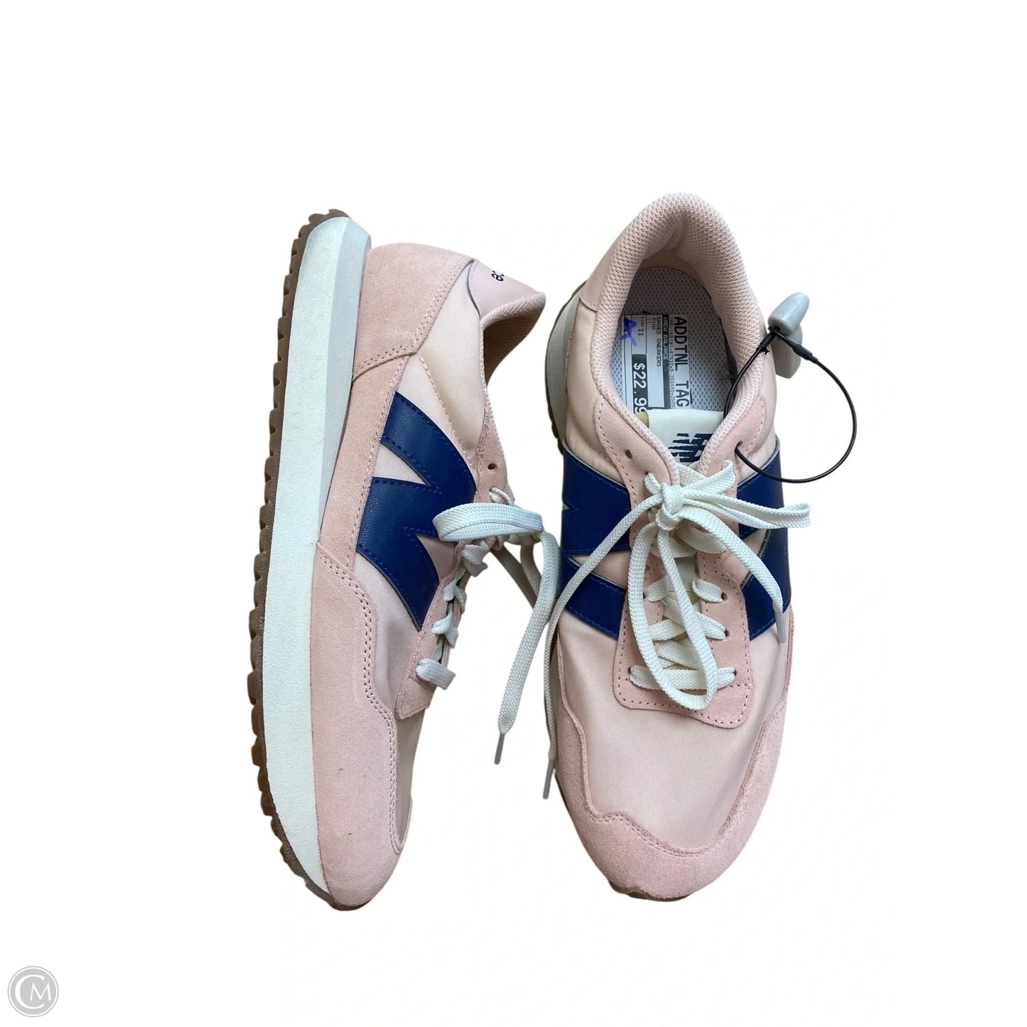 Shoes Sneakers By New Balance In Pink, Size: 11