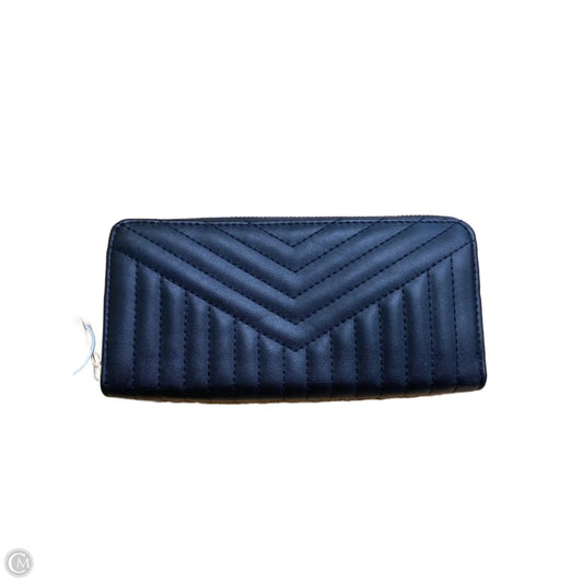 Wallet By Cmf, Size: Medium