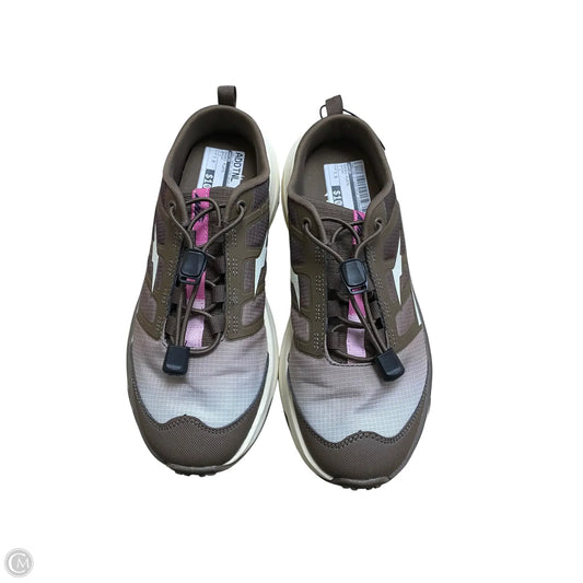 Shoes Flats By Avia In Brown, Size: 7.5