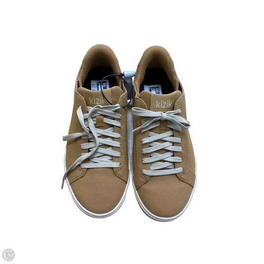Shoes Sneakers By Cma In Tan, Size: 7.5