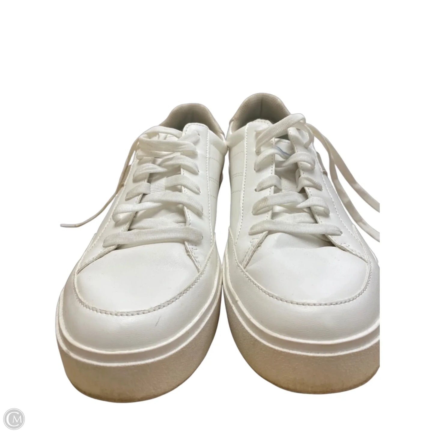 Shoes Sneakers By Dr Scholls In White, Size: 9