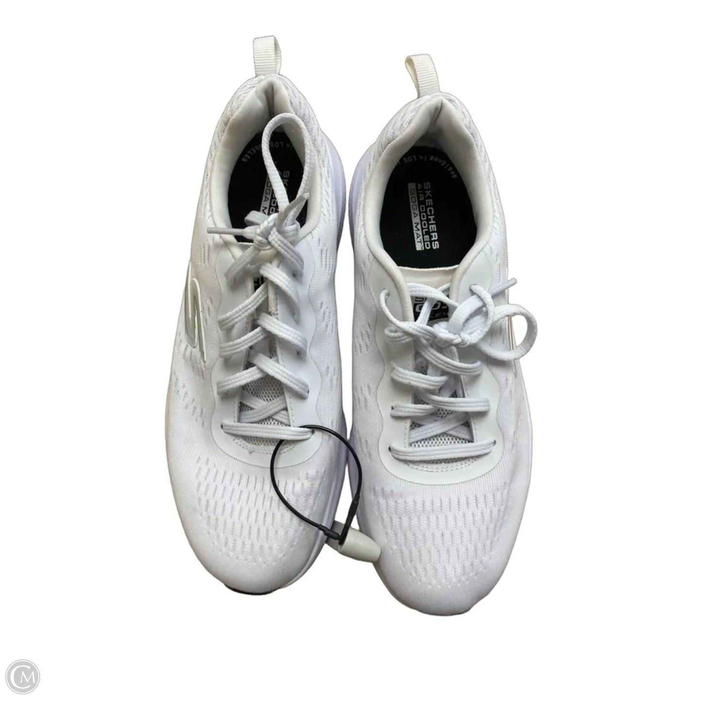 Shoes Athletic By Skechers In White, Size: 7.5