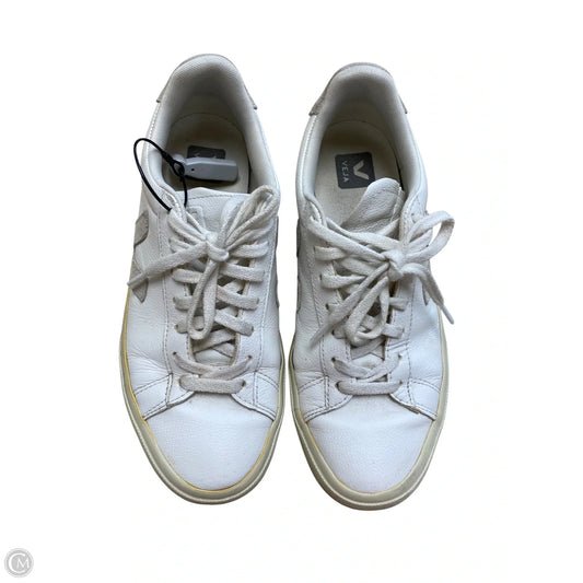 Shoes Sneakers By Veja In White, Size: 9
