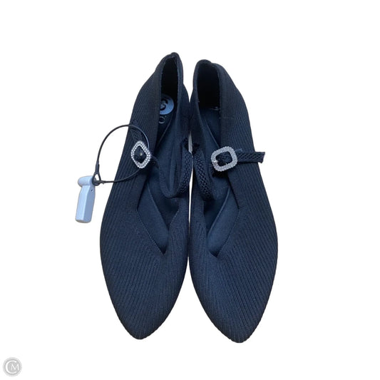 Shoes Flats By Clothes Mentor In Black, Size: 6