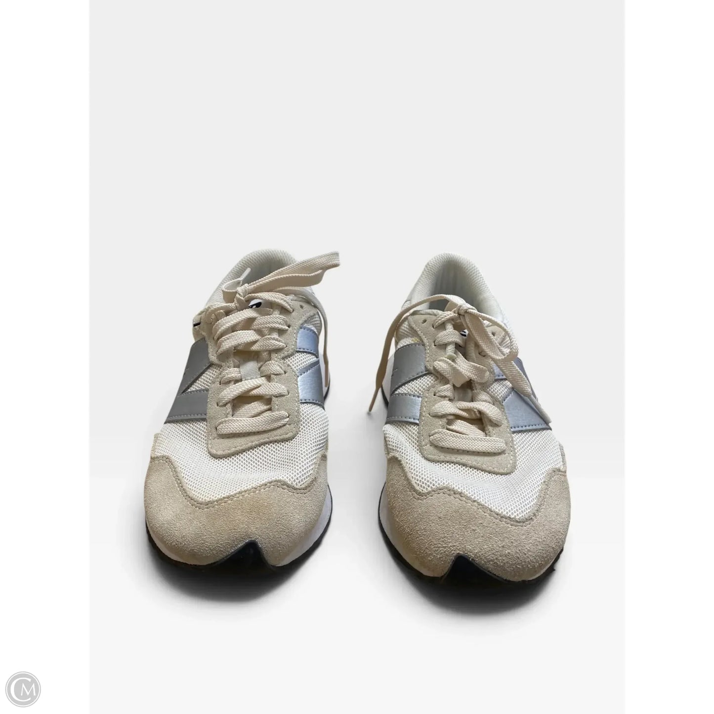 Shoes Athletic By New Balance In Cream, Size: 9