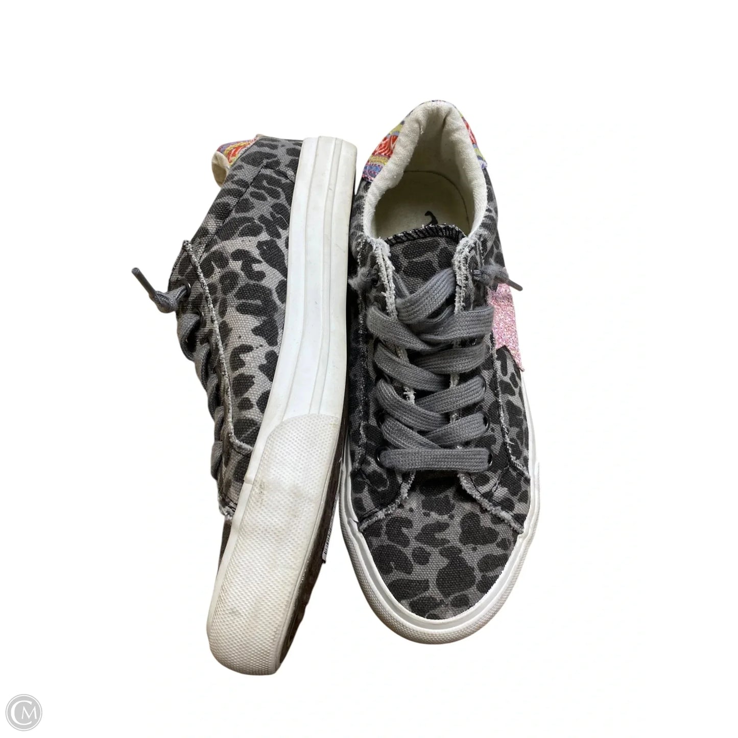 Shoes Flats By Very G In Animal Print, Size: 7